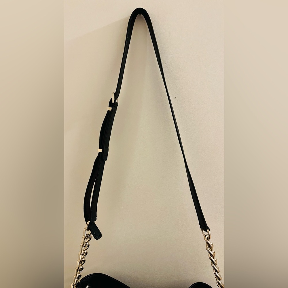 NWT Guess Christy Drawstring Bucket Bag- with original dust bag - Picture 13 of 15